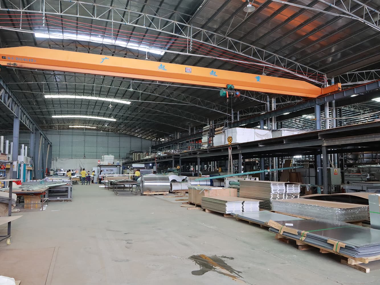 Wall panel factory, aluminum factory, custom manufacturing plant, factory warehouse, factory workshop
